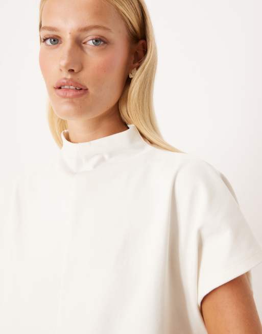 ASOS DESIGN – Kastiges T-Shirt aus schwerer Baumwolle in Cremeweiß mit Stehkragen, 4 von 4