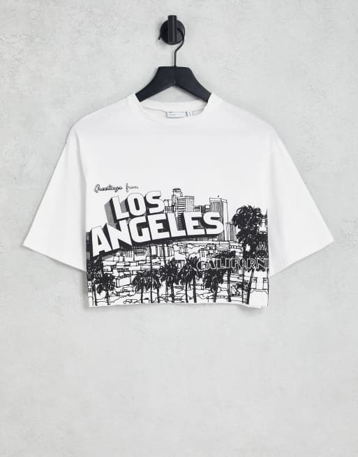 ASOS DESIGN – Kastiges T-Shirt in Weiß mit abgeschnittenem „Los Angeles“-Grafikprint