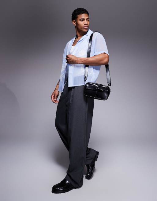 ASOS DESIGN – Kastiges, transparentes Hemd in Blau mit Reverskragen und Blumenmuster, 2 von 4