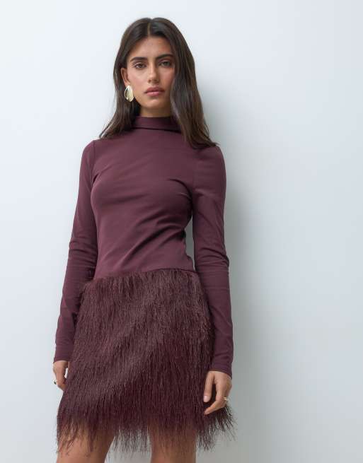 ASOS DESIGN katoenen fluffy mini jurk in bordeauxrood, 3 van 5