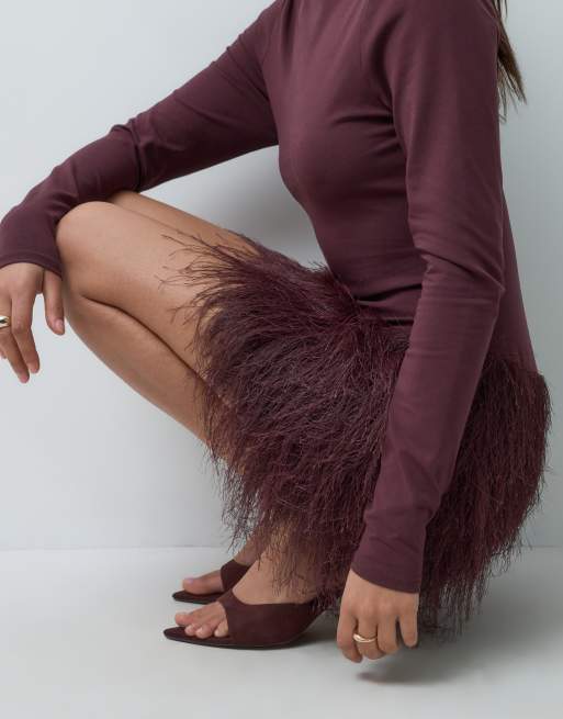 ASOS DESIGN katoenen fluffy mini jurk in bordeauxrood, 4 van 5