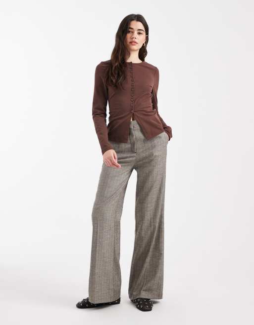 ASOS DESIGN - Katoenen top met knoopsluiting en lange mouwen in chocoladebruin, 3 van 4