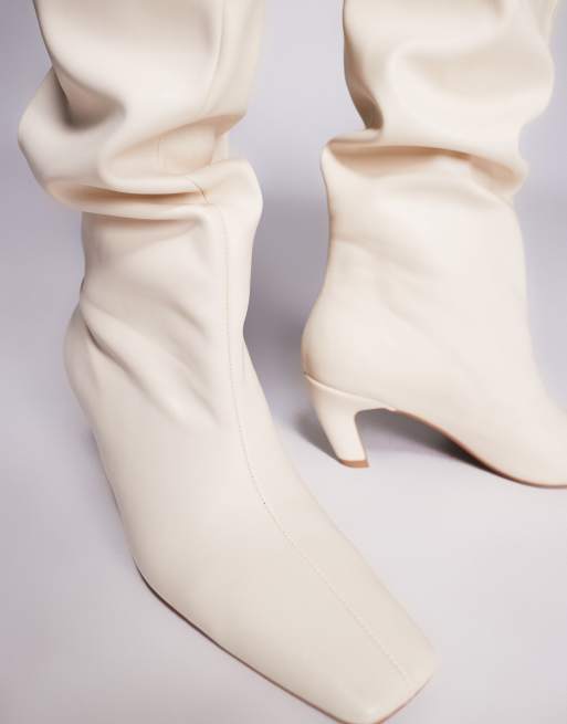ASOS DESIGN – Kayla – Weiche Overknee-Stiefel in Buttermilchgelb mit kantiger Zehenpartie, 2 von 4
