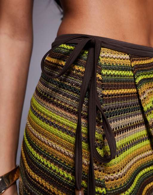 ASOS DESIGN - Kenny - Gehaakte mini-strandrok met overslag in multi gestreept, 2 van 5