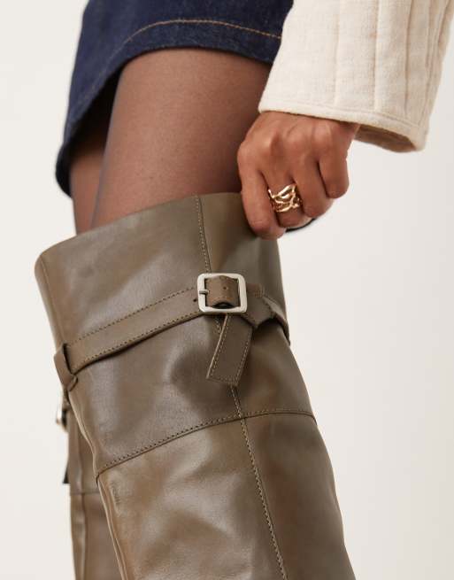 ASOS DESIGN – Kensington – Overknee-Stiefel aus Leder in Oliv mit Absatz, 3 von 4