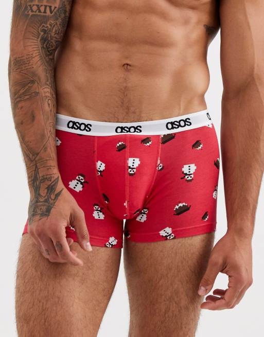 ASOS DESIGN - Kertmis - Boxershort in rood met gepixelde sneeuwmanprint