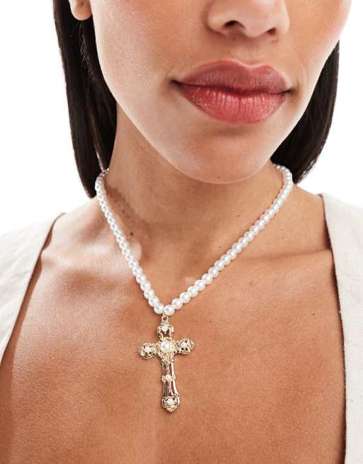 ASOS DESIGN - Ketting met imitatieparels en kruisje in goudkleur