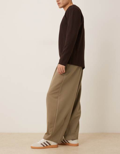 ASOS DESIGN - Khaki skræddersyede bukser med brede barrel-ben og plisseringer, 3 af 5