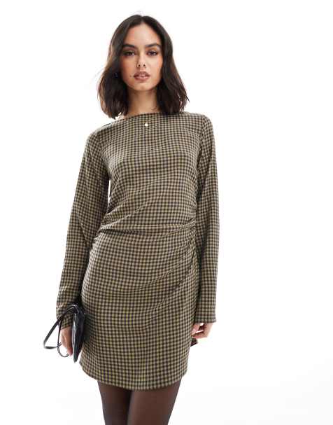 ASOS DESIGN – Khakifärgad, ginghamrutig miniklänning med rak halsringning och indragen midja - view 1