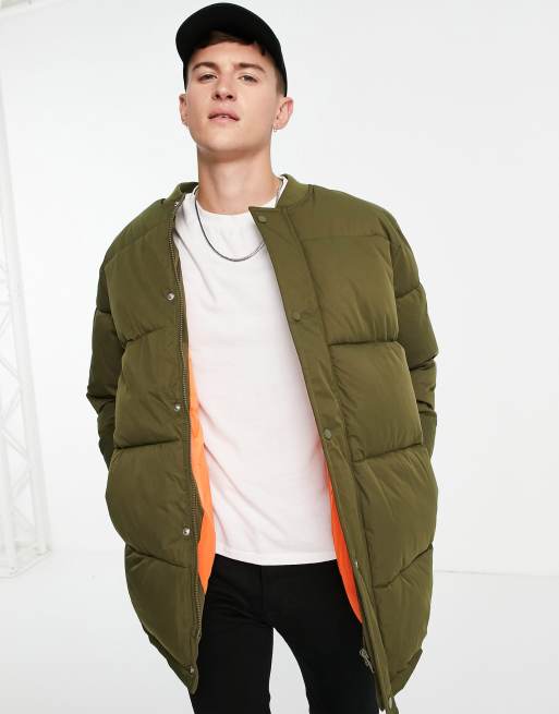 ASOS DESIGN – Khakifärgad kviltad pufferjacka i lång modell