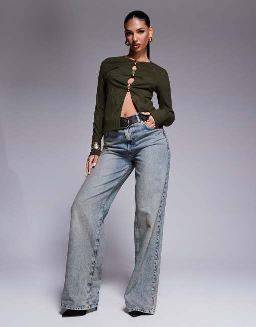 ASOS DESIGN – Khakigrön, ribbad topp med långa ärmar och guldfärgade knappar, 3 av 4