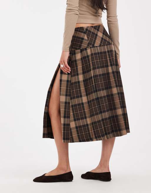 ASOS DESIGN kilt midi ajusté avec détail de boutons à carreaux marron, 5 de 5