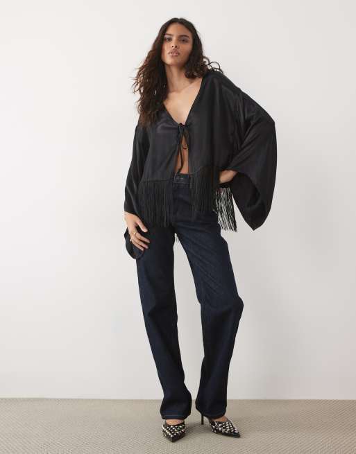 ASOS DESIGN kimono in raso con frange nero, 2 di 4