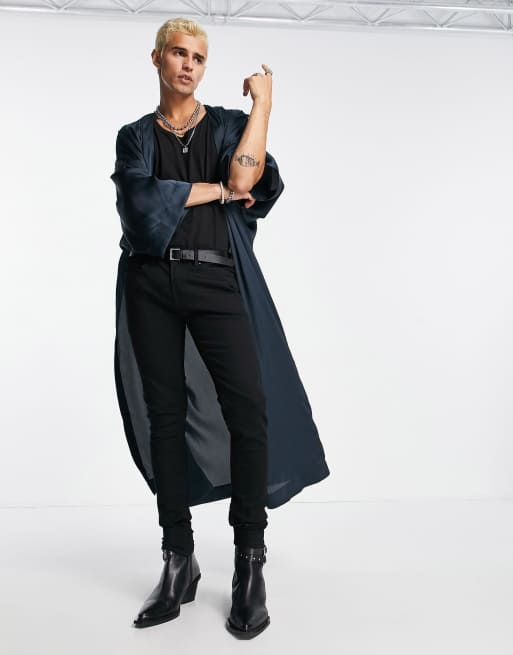 ASOS DESIGN - Kimono taglio molto lungo in raso blu scuro