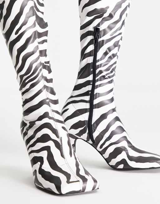 Black and white animal hotsell print booties