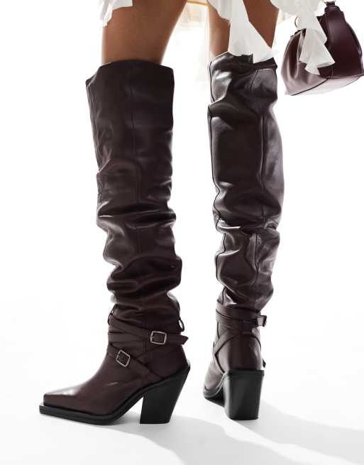 ASOS DESIGN - Kingfisher - Bordeaux overknee-støvler med spænder og rynker i læder, 3 af 4