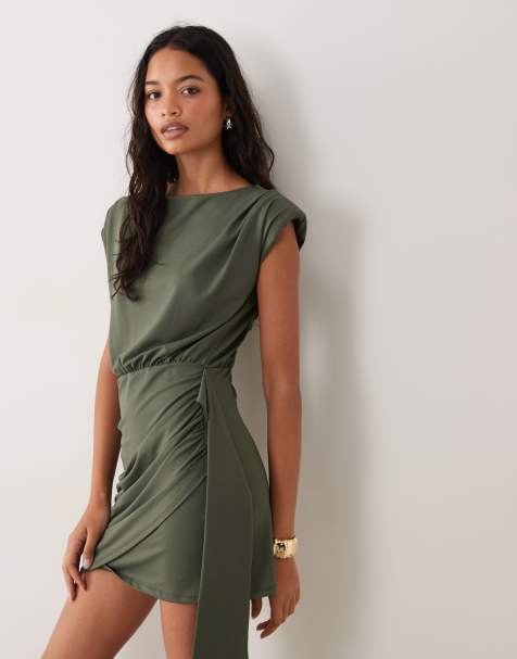 ASOS DESIGN klänning i jersey med rynkad kjol i khaki - view 1