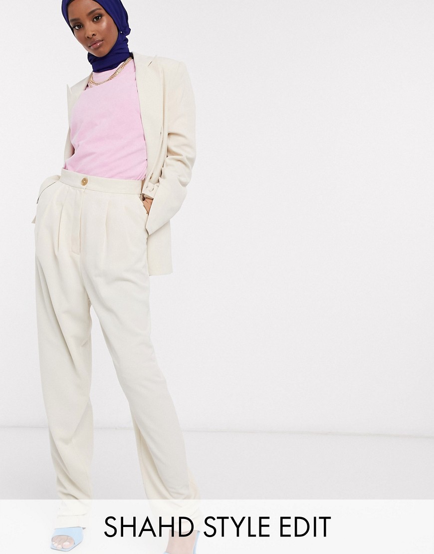 ASOS DESIGN - Klassieke pantalon met smaltoelopende pijpen en hoge taille in ecru-Wit
