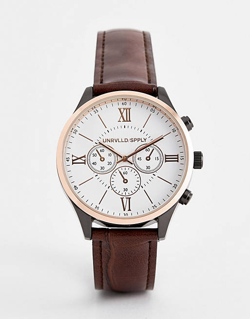 ASOS DESIGN – Klassische Uhr mit unterschiedlicher Metallverarbeitung und Armband in brauner Lederoptik
