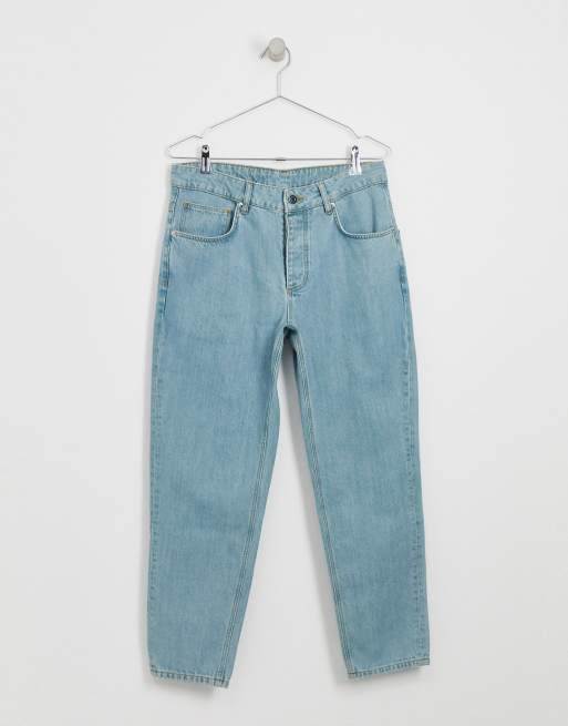 ASOS DESIGN – Klassiska, slitna jeans i ljusblå tvätt, 3 av 4