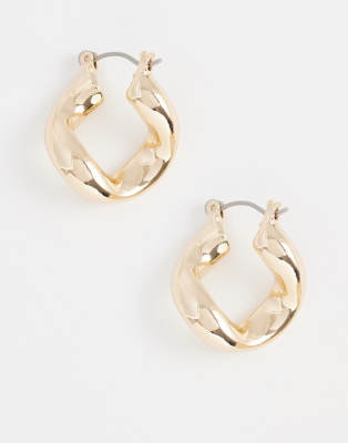 ASOS DESIGN - Kleine Creolen in Goldoptik mit verdrehtem Design-Goldfarben