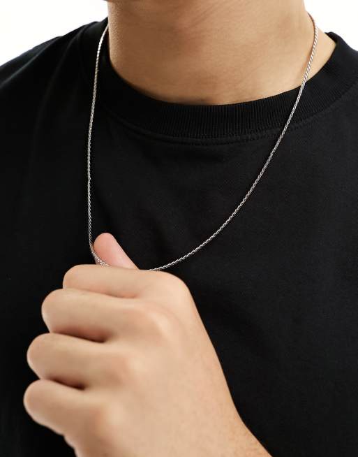 ASOS DESIGN – Kleine Halskette in Silber-Optik mit flachen Gliedern , 4 von 4