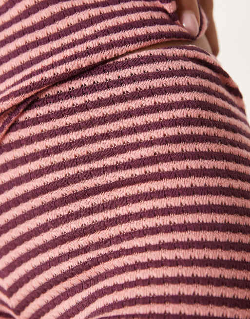 ASOS DESIGN – Knapp geschnittene Shorts in Rosa und Braun gestreift, Kombiteil, 5 von 5