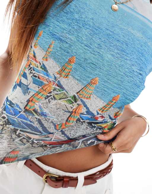 ASOS DESIGN – Knapp geschnittenes T-Shirt aus Netzstoff mit Strand-Print, 3 von 4