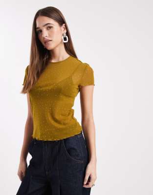 ASOS DESIGN - Knapp geschnittenes T-Shirt aus strukturiertem Netzstoff in Olivgrün mit Hotfix-Verzierung und Kräuselsaum