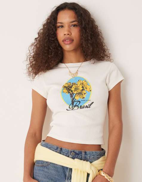 ASOS DESIGN – Knapp geschnittenes T-Shirt in Cremeweiß mit „Brasil“-Standort-Print - view 1