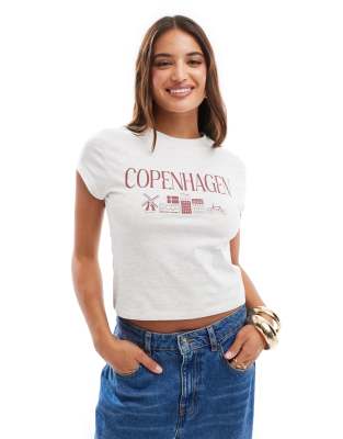 ASOS DESIGN - Knapp geschnittenes T-Shirt in Grau meliert mit „Copenhagen"-Grafikprint