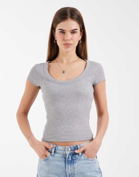 ASOS DESIGN – Knapp geschnittenes T-Shirt in meliertem Grau mit U-Ausschnitt - view 1