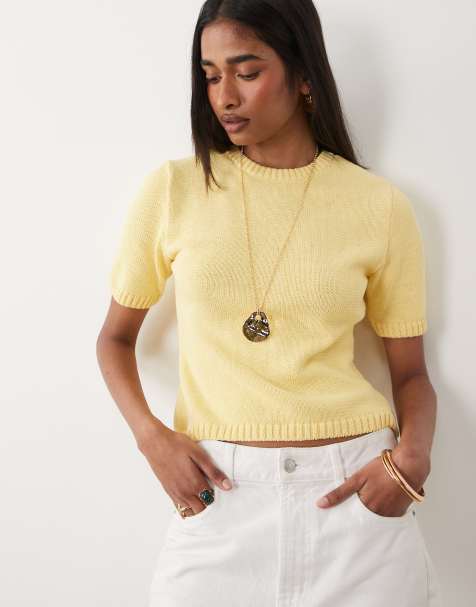 ASOS DESIGN – Knapp geschnittentes Strick-Top in Buttermilch-Gelb - view 1