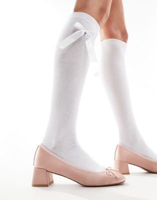 Asos Design Knee High Socks With Bow In White