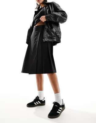 Asos Design Knee Length Pleated Midi Skirt In Black In Black