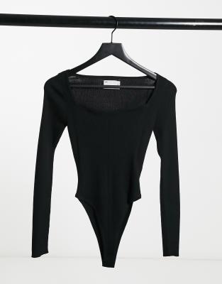 sweetheart neckline bodysuit