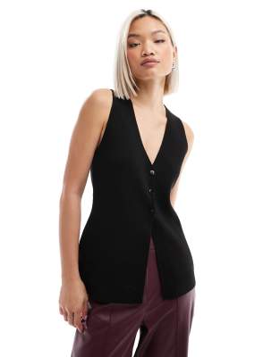 knit compact v neck vest with split detail in black