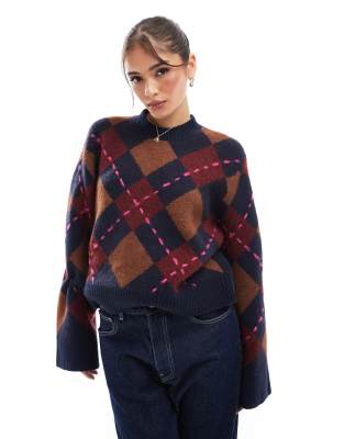 knit crew neck argyle sweater with stitch detail-Multi