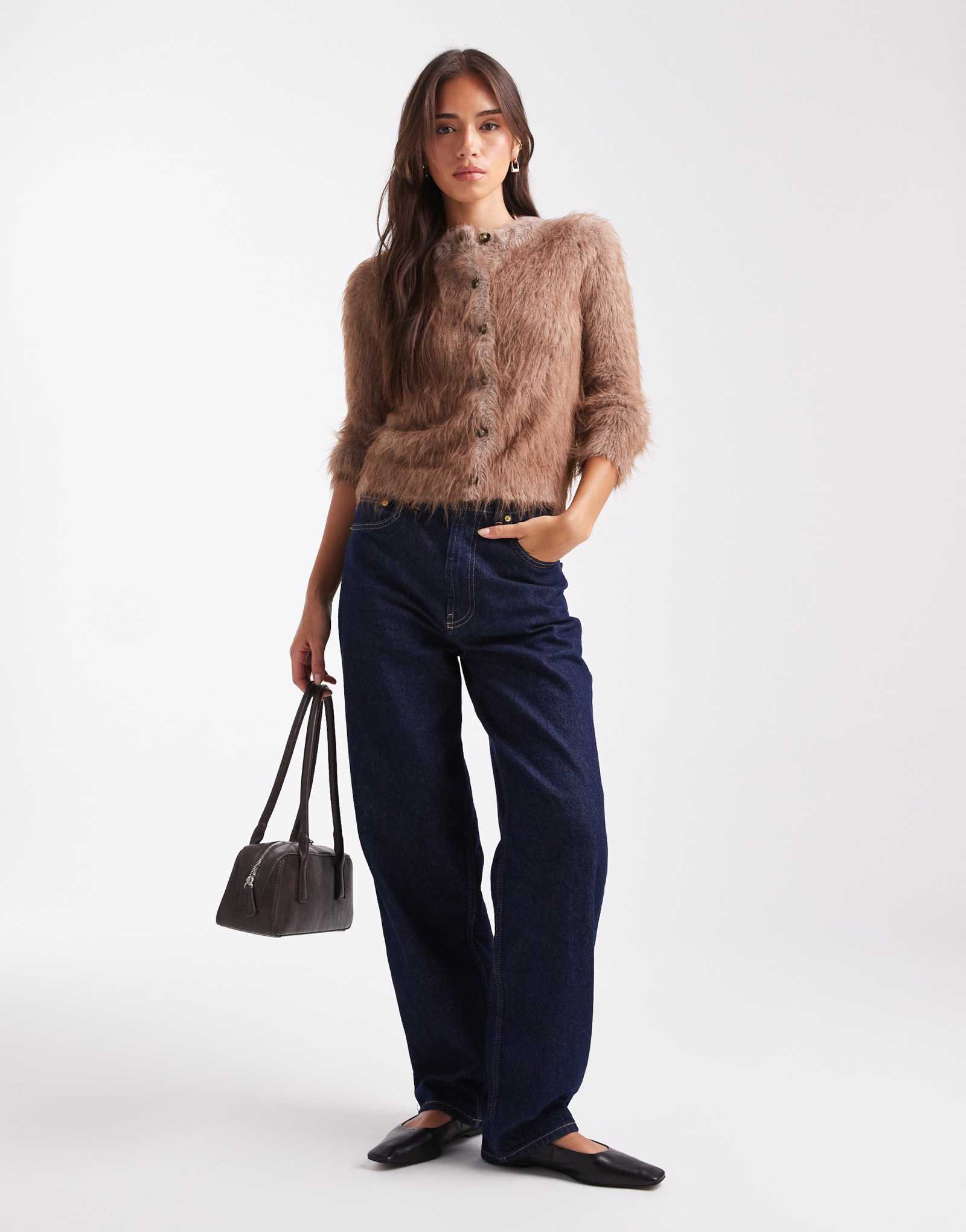 ДИЗАЙНЕРСКИЙ вязаный кардиган ASOS с экстремальными ресницами и аккуратным кроем темно-серого цвета