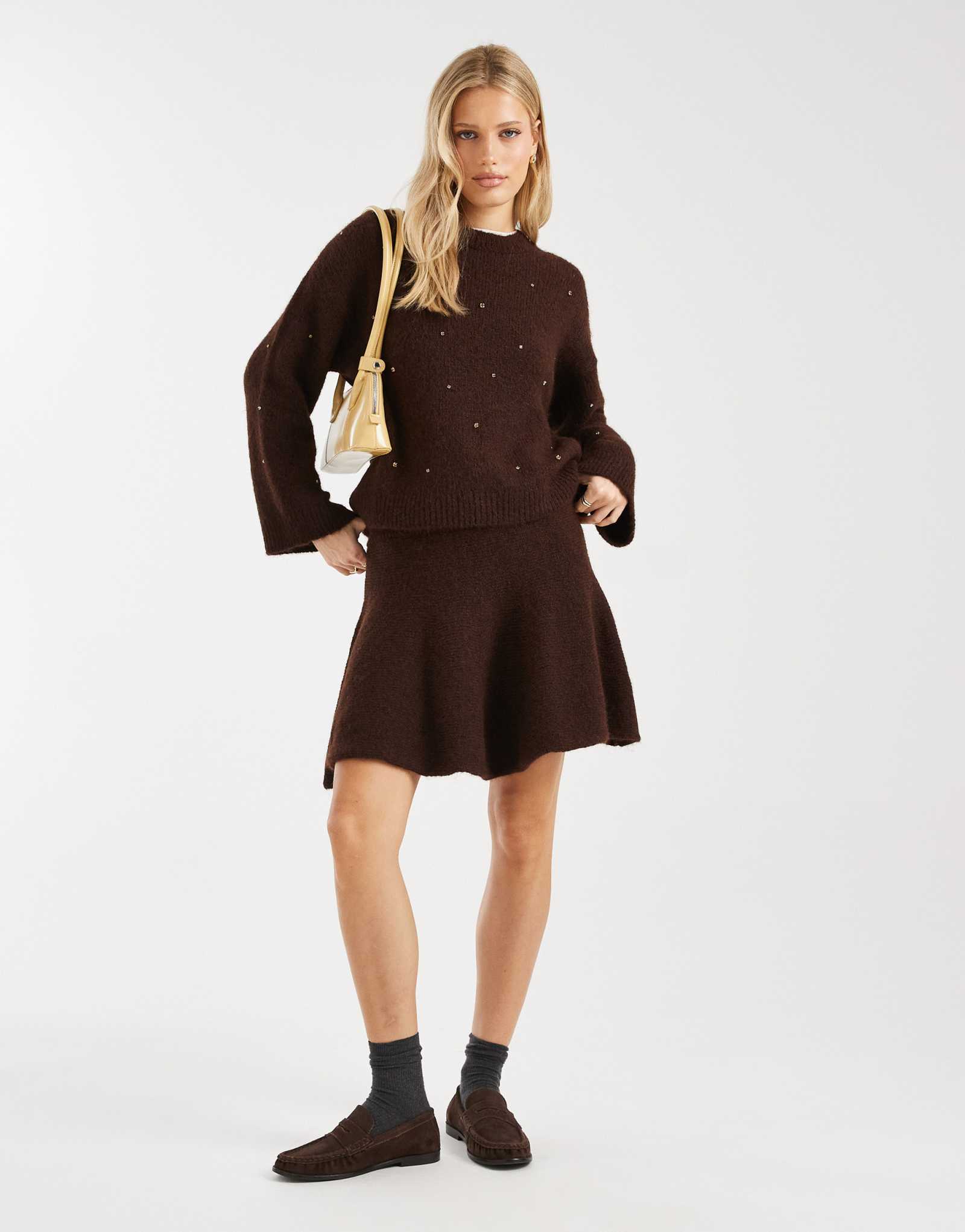 Дизайнерская трикотажная мини-юбка ASOS коричневого цвета - часть комплекта