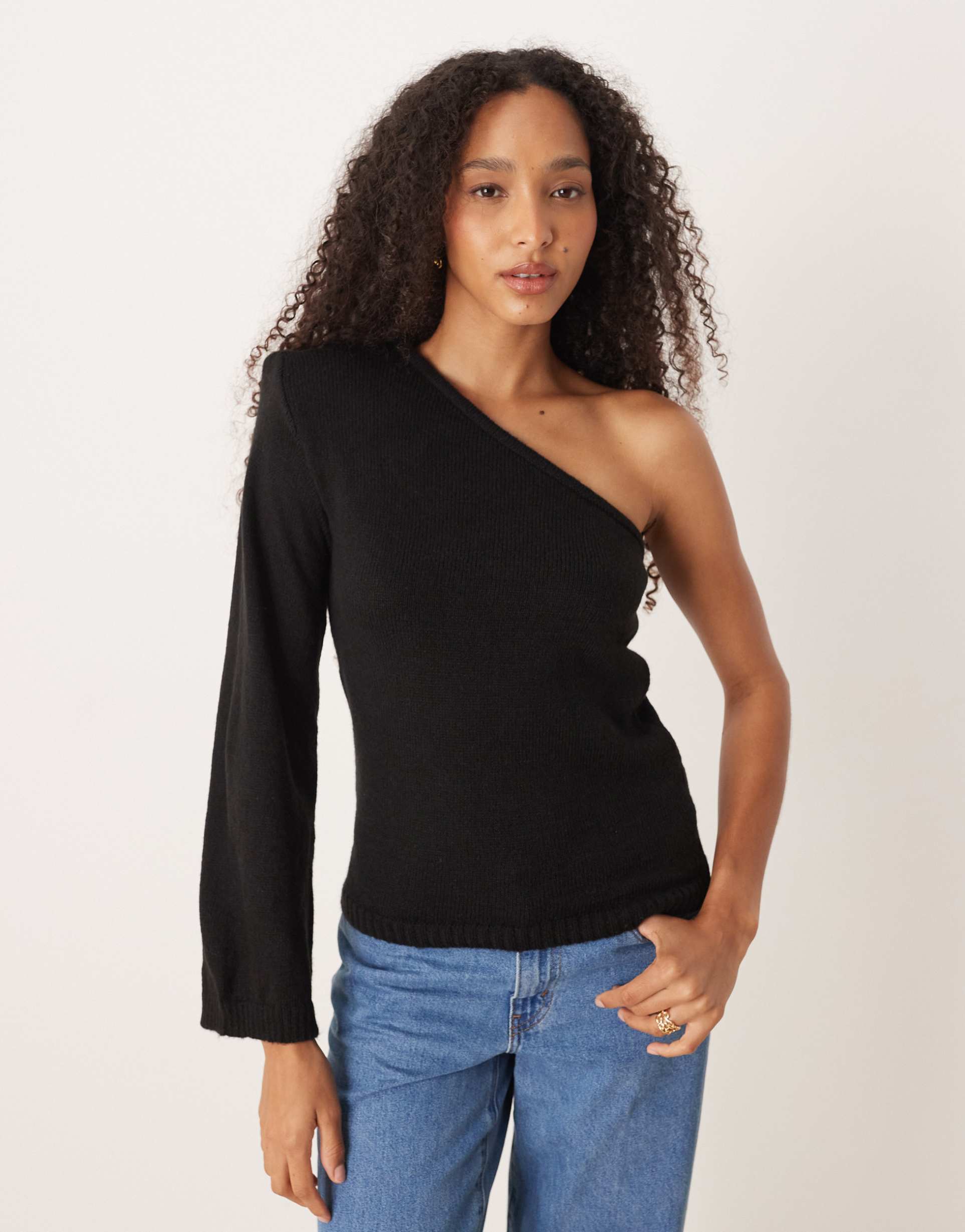 asos design knit one-shoulder top with shoulder pad in black