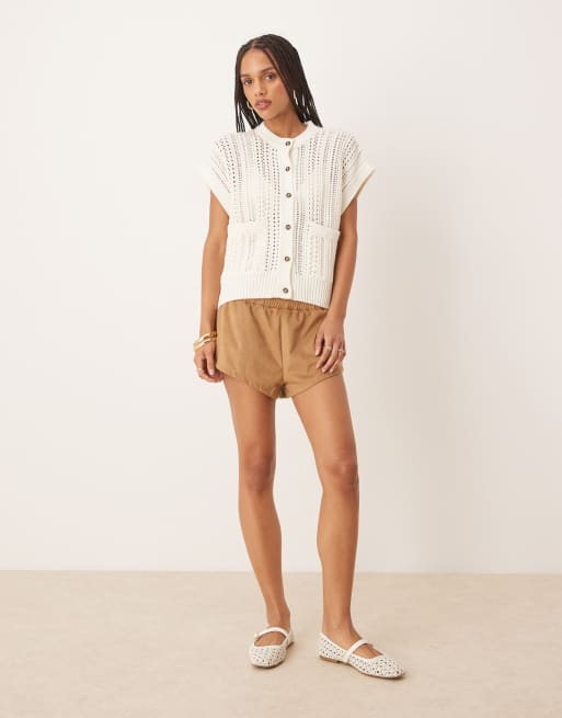 ASOS DESIGN knit pointelle crew neck boxy vest in cream, 3 of 4