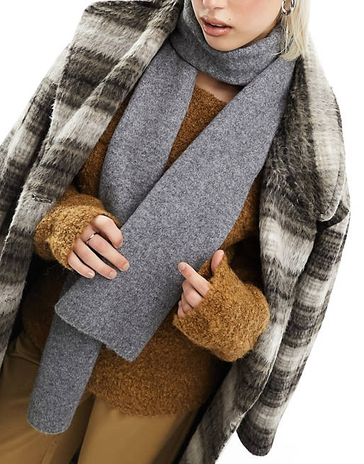 gray scarf ASOS mix in charcoal in wool | DESIGN knit ASOS