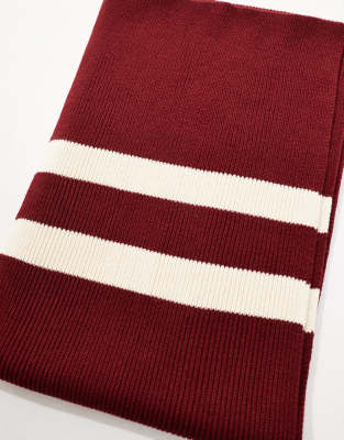 knit scarf with varsity stripe in burgundy-Red