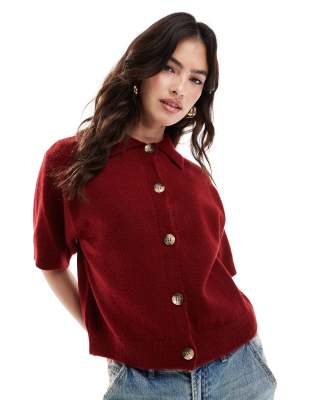 knit shirt collar short sleeve cardigan in burgundy-Red