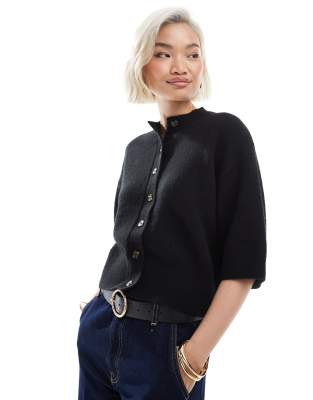 knit short sleeve ribbed cardigan in black