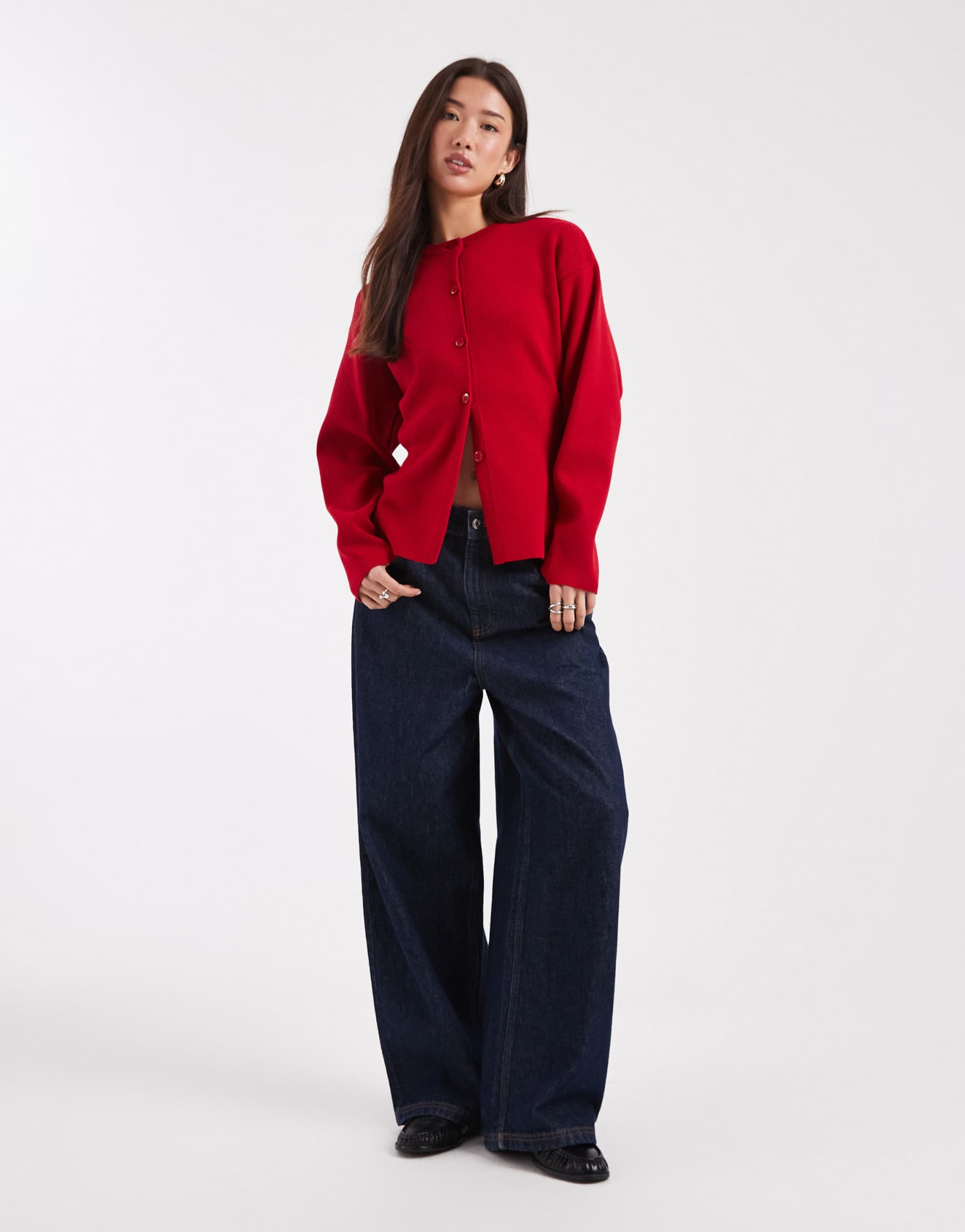 Вязаный кардиган ASOS DESIGN с округлым вырезом горловины красного цвета