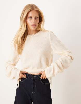 knit sweater with gathered sleeves in ecru-White