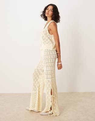 Asos Design Knit Tie Front Top In Neutral
