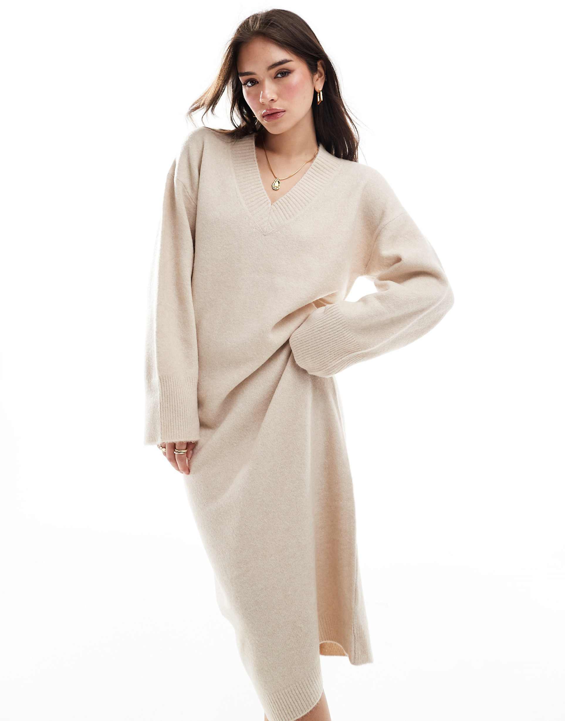 asos design knit v neck midaxi dress in oatmeal